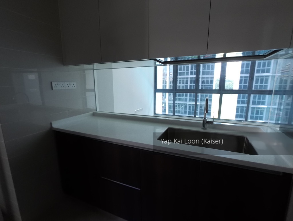 Symphony Suites (D27), Condominium #186064632